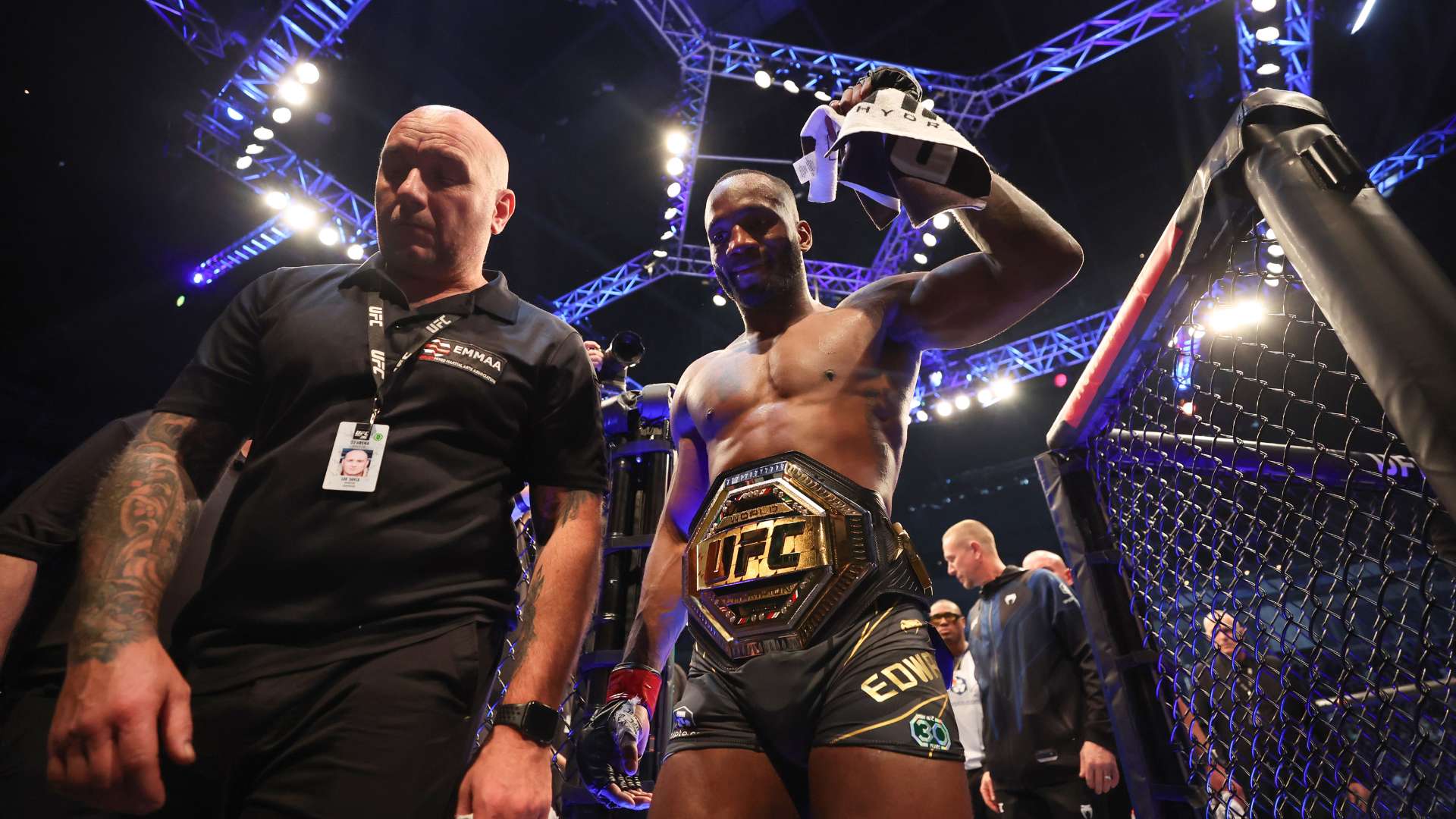 独家内容 独家内容